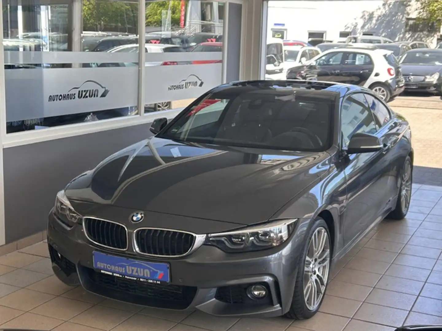 BMW 430 d Coupe M Sportpaket HUD el.GSD Navi Keyless Grau - 1