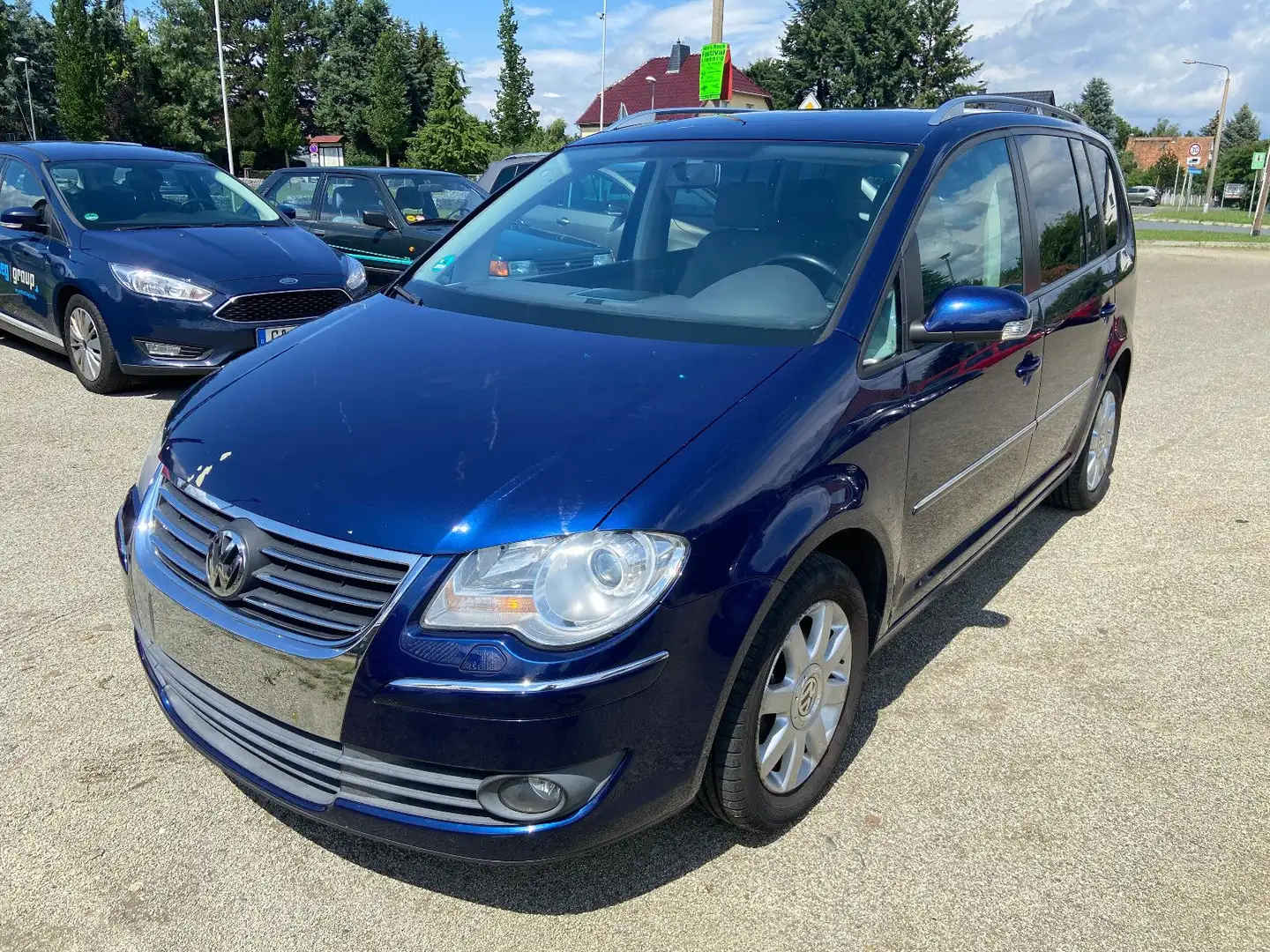 Volkswagen Touran Highline         nur an Gewerbetreibene Albastru - 1