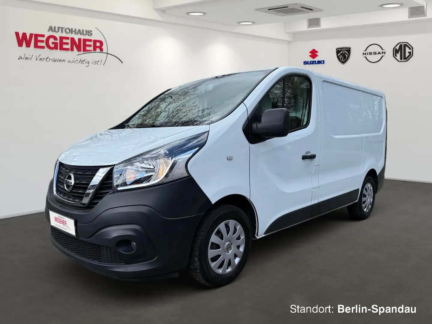 Nissan NV300 Kasten L1H1 2,7t MT COM Wit - 1