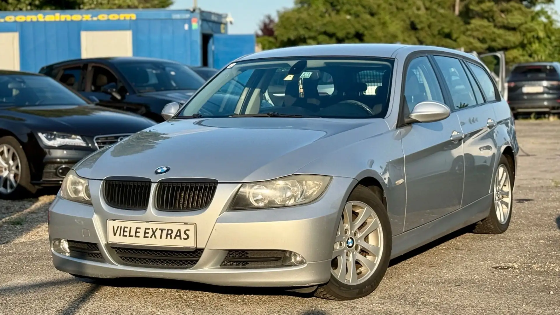 BMW 320 Diesel (E91) *Mit-Pickerl Touring Gris - 1