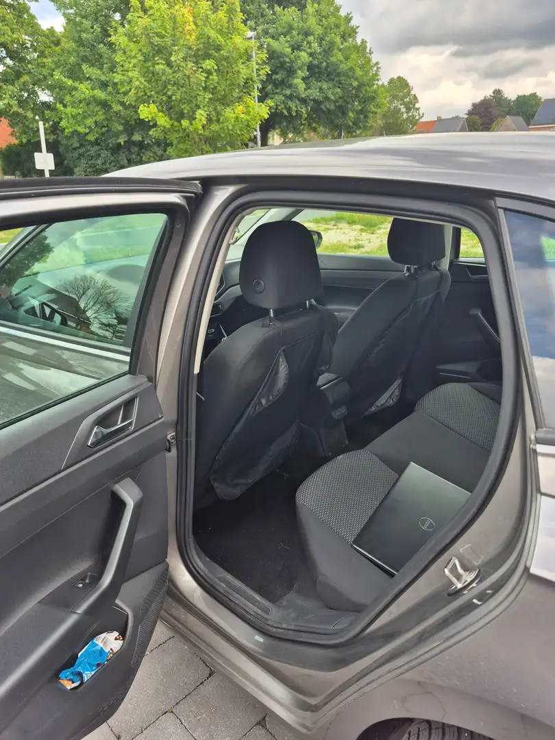 Volkswagen Polo Polo 1.4 Comfortline Gris - 2