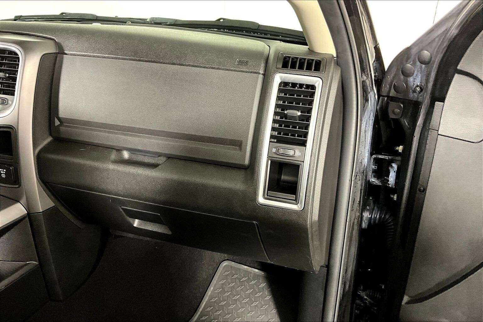 used 2022 Ram 1500 car, priced at $32,998