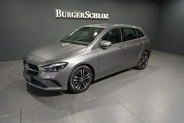 Mercedes-Benz B 200 LED/AHK/RFK/SHZ/VID/VKA