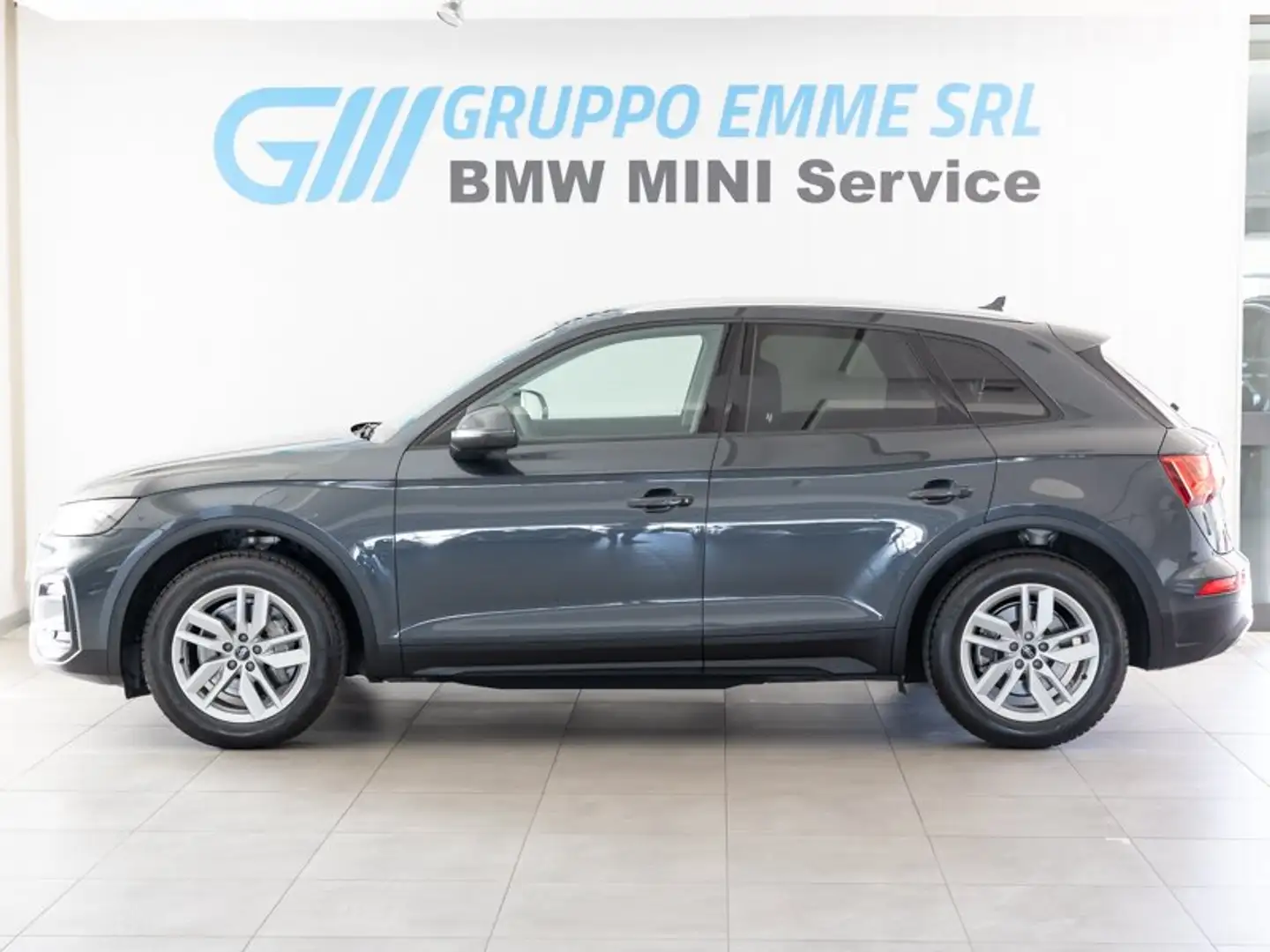 Audi Q5 Q5 35 2.0 tdi mhev 12V Business s-tronic AUTO Argento - 2