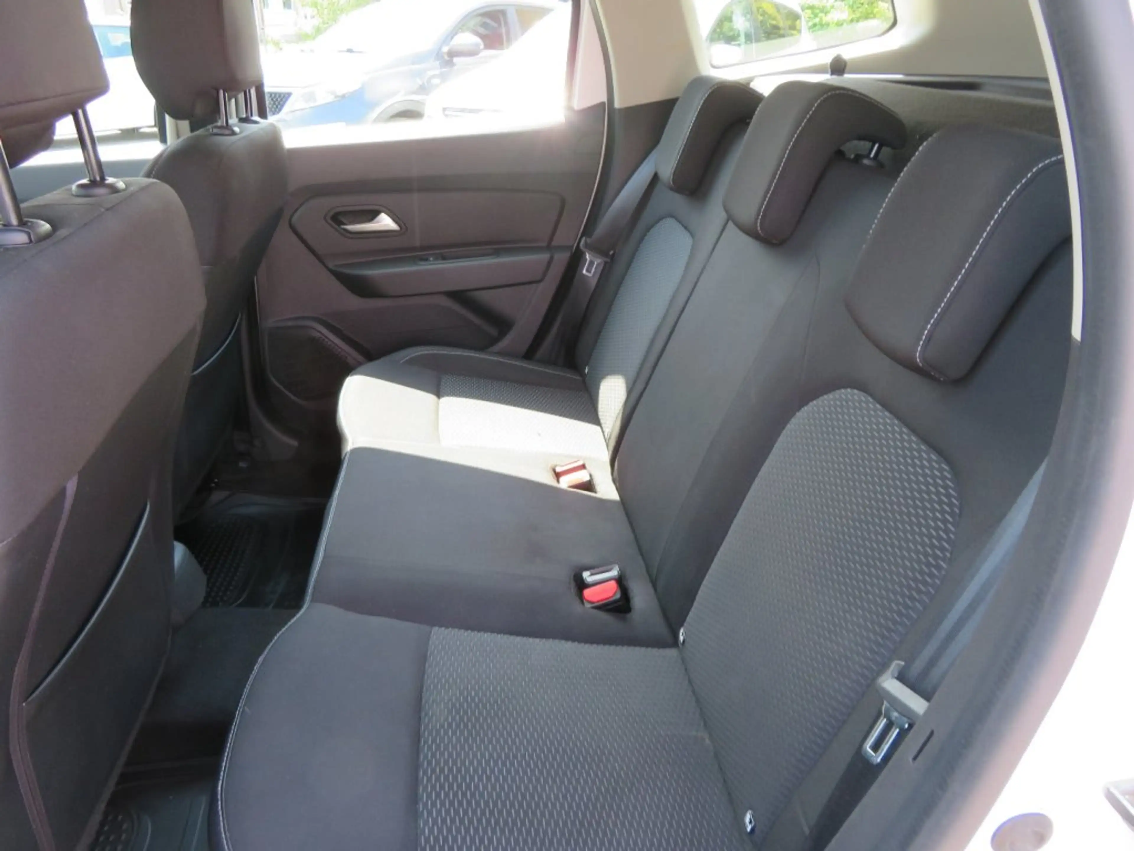 Dacia Duster 115 S&S Comfort — photo 5