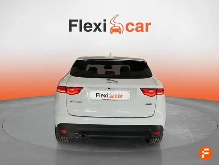 Jaguar F-Pace 2017, foto 7