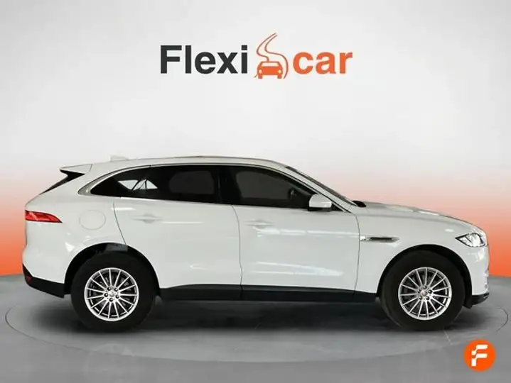 Jaguar F-Pace 2017, foto 4