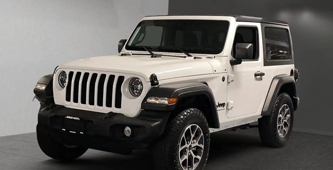 Jeep Wrangler photo Jeep Wrangler