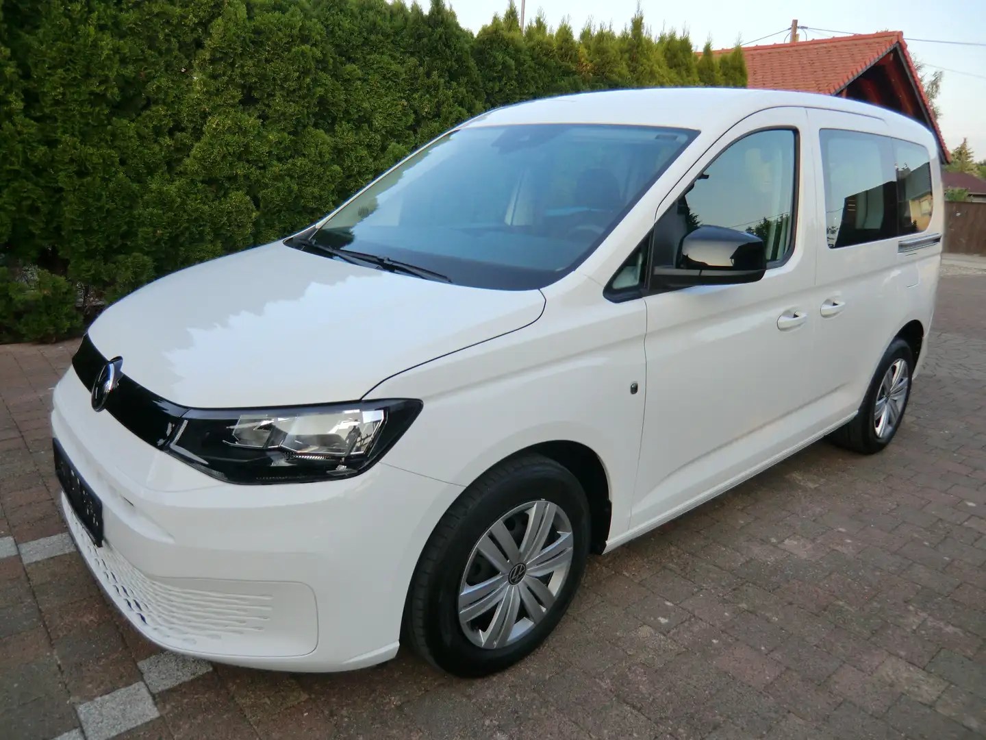 Volkswagen Caddy Move, 1.5TSI, LED, 1.Hand, unfallfrei, sg.Zustand, Weiß - 1