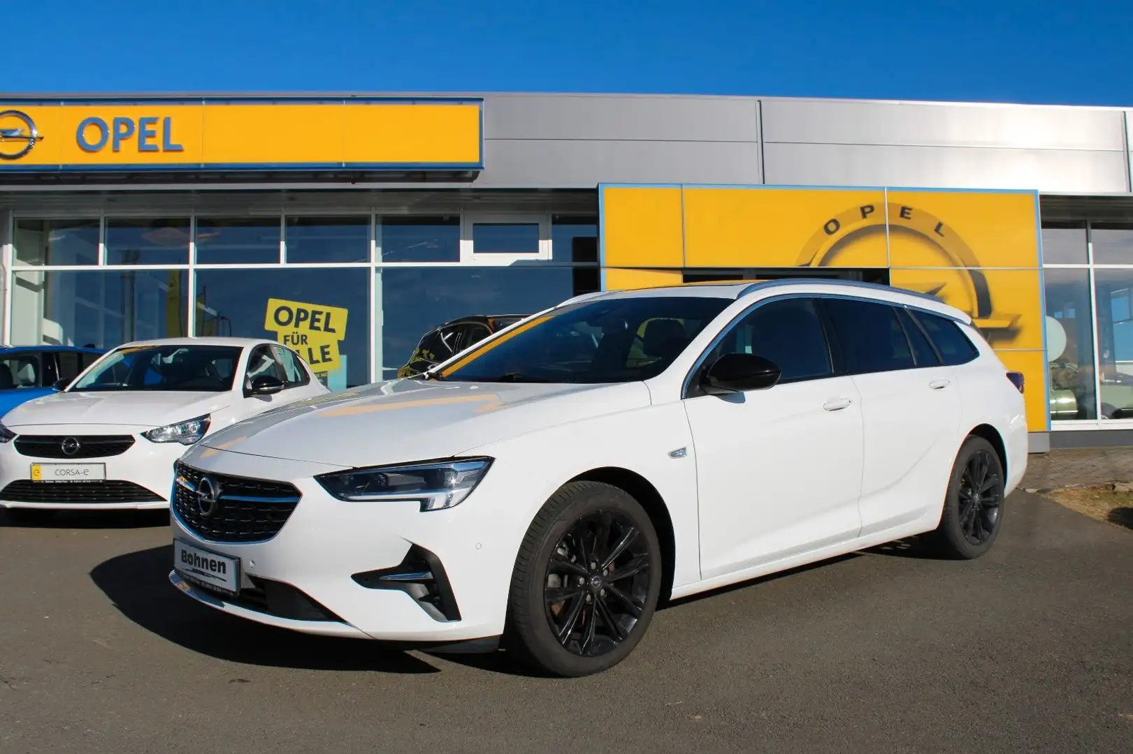 Opel Insignia B Sports Tourer BusElegancePanoramaBose Weiß - 1