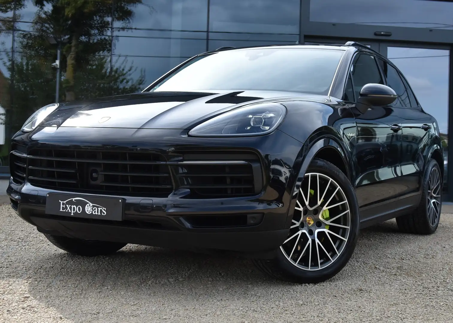Porsche Cayenne E-HYBRID*PASM*PANO*Adaptive Cruise*BOSE*Chrono* Schwarz - 1