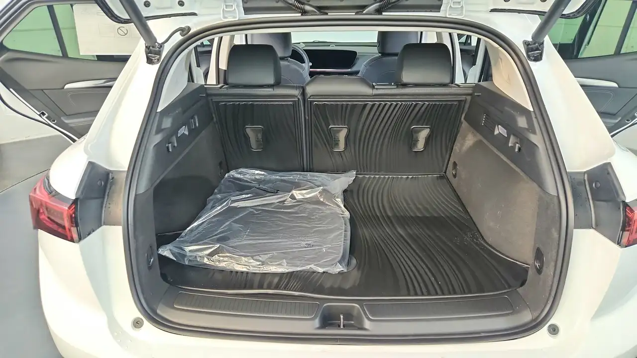 Buick Envision снимка Buick Envision