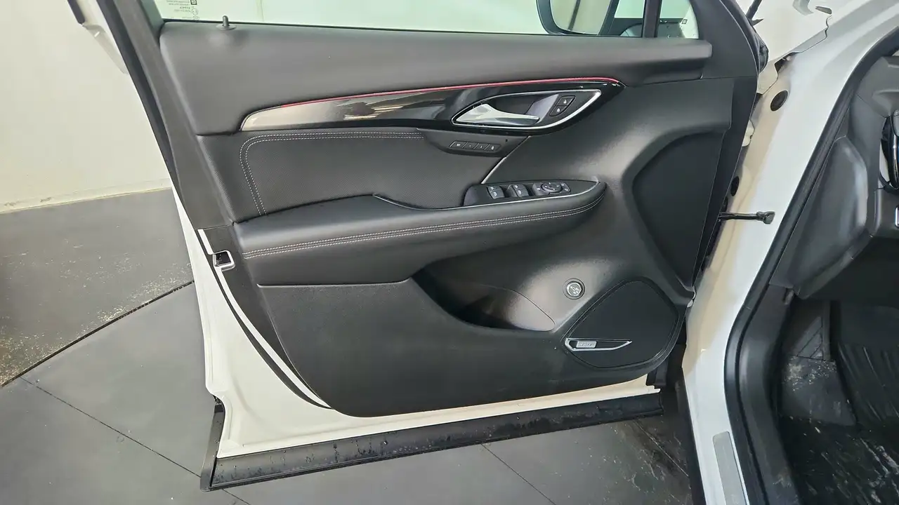 Buick Envision снимка Buick Envision