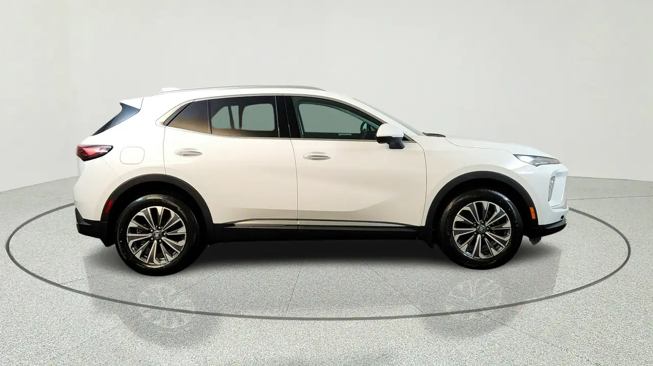 Buick Envision снимка Buick Envision