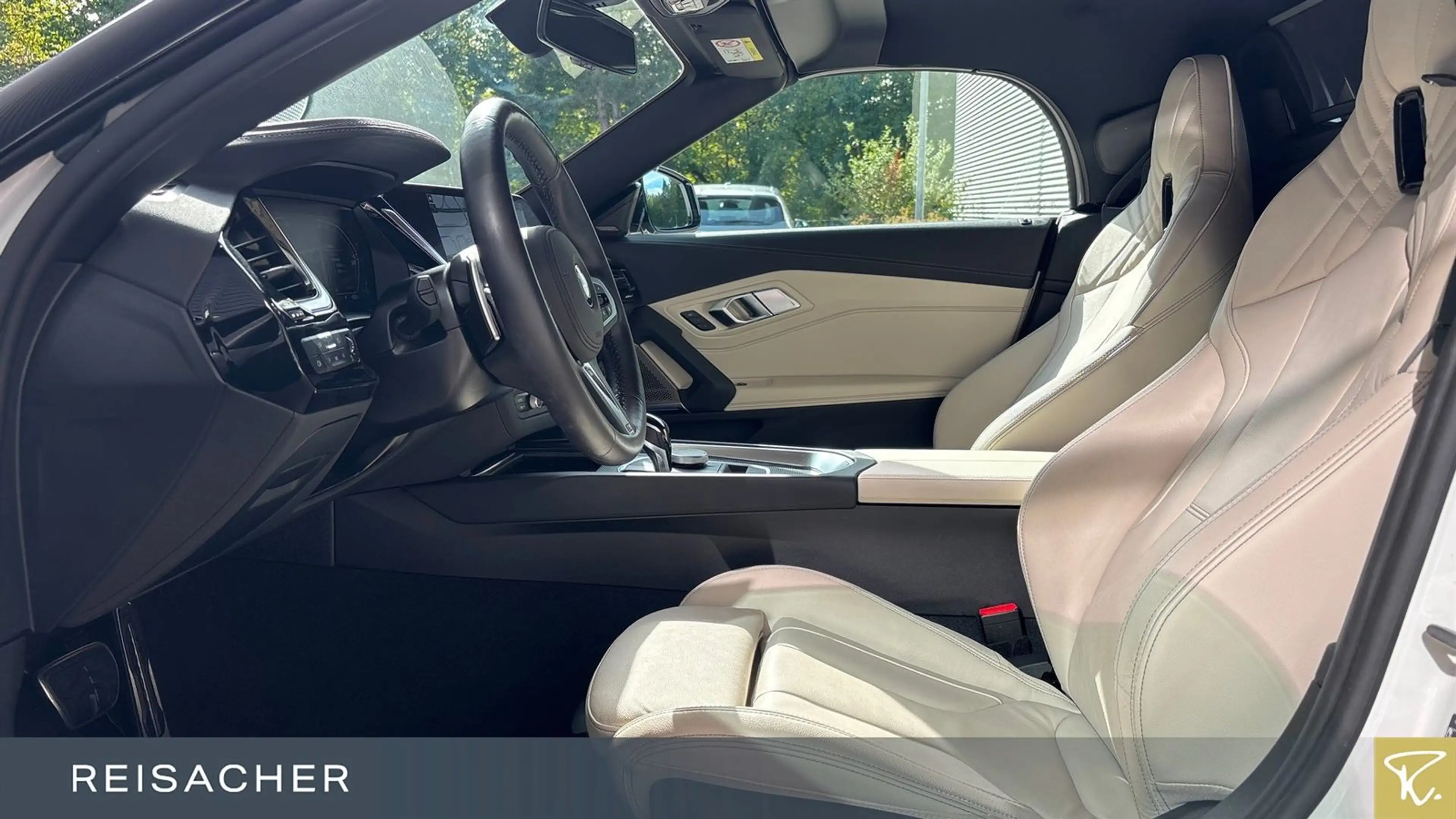 BMW Z4 sDrive30i A M-Sport,LCProf,HUD,DA,LRH,HiFi, — photo 4