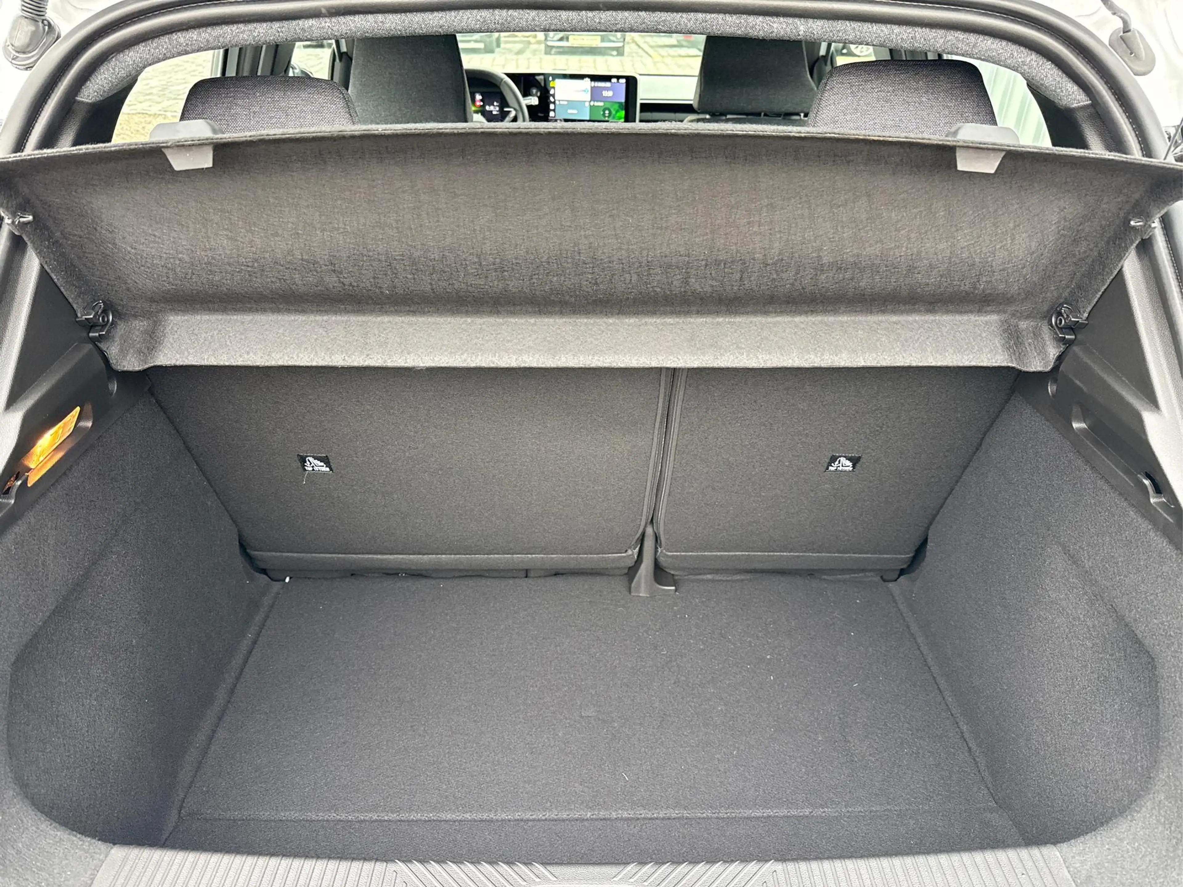 Renault R 5 URBAN RANGE 122PS-Wärmepumpe-USB C-DAB-Tempomat... — photo 8