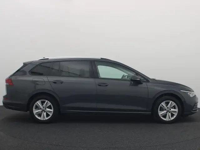 Volkswagen Golf view 18