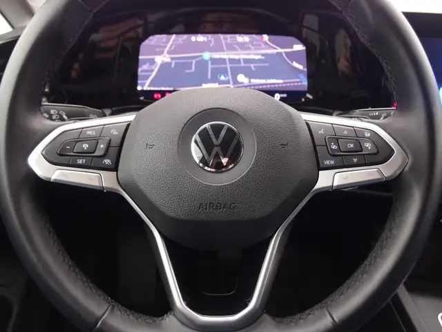 Volkswagen Golf view 14