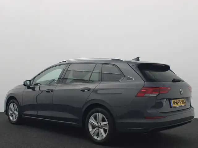 Volkswagen Golf view 3