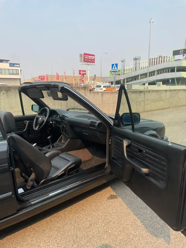 BMW 320i Cabriolet, foto 5