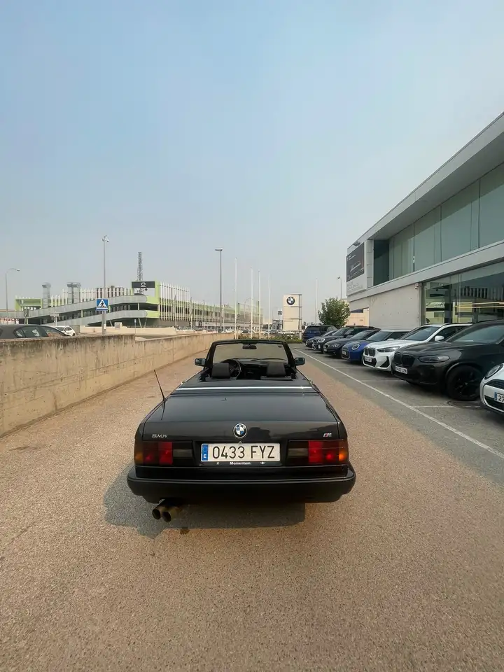 BMW 320i Cabriolet, foto 9
