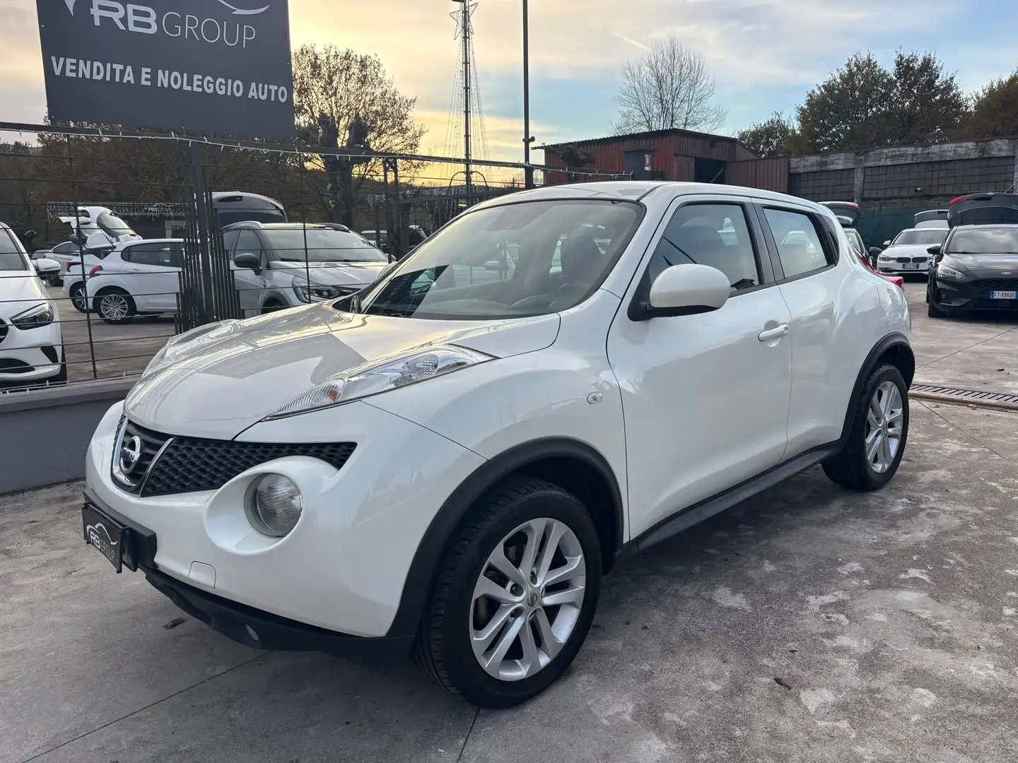 Nissan Juke Juke I 2010 1.5 dci N-Tec new Weiß - 1