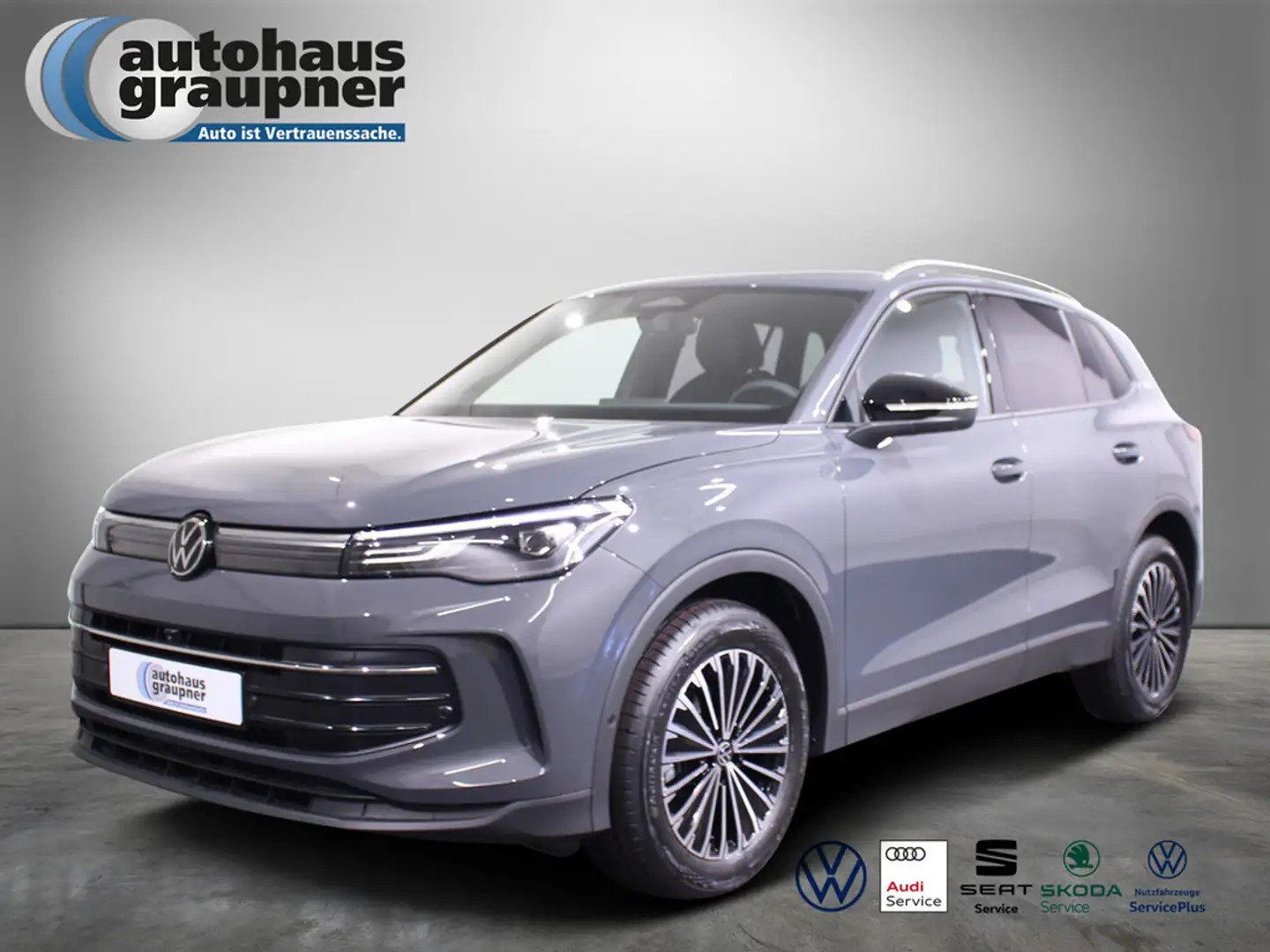Volkswagen Tiguan 1.5 eTSI DSG GOAL PDC AHK ACC LED Gris - 1