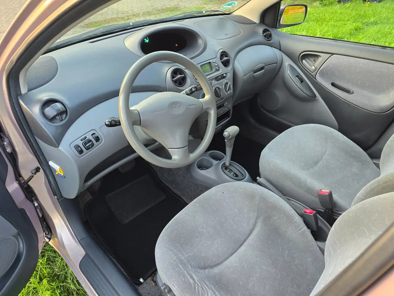 Toyota Yaris 1.3-16V VVT-i Sol AUTOMAAT | Nieuwe APK | NAP, foto 7