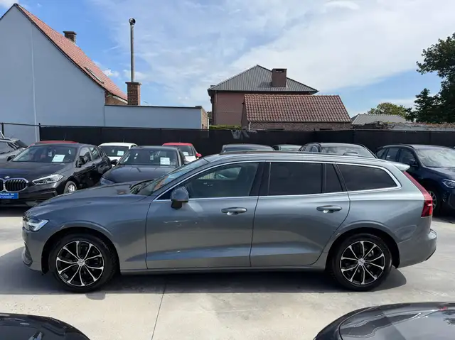 Volvo V60 view 8