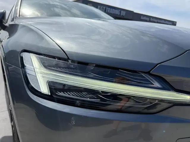Volvo V60 view 10