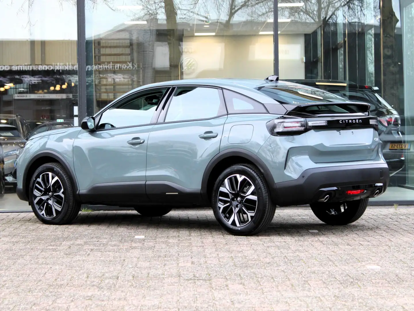 Citroen C4 1.2 Hybrid 145pk Business VOORRAAD KORTING Groen - 2