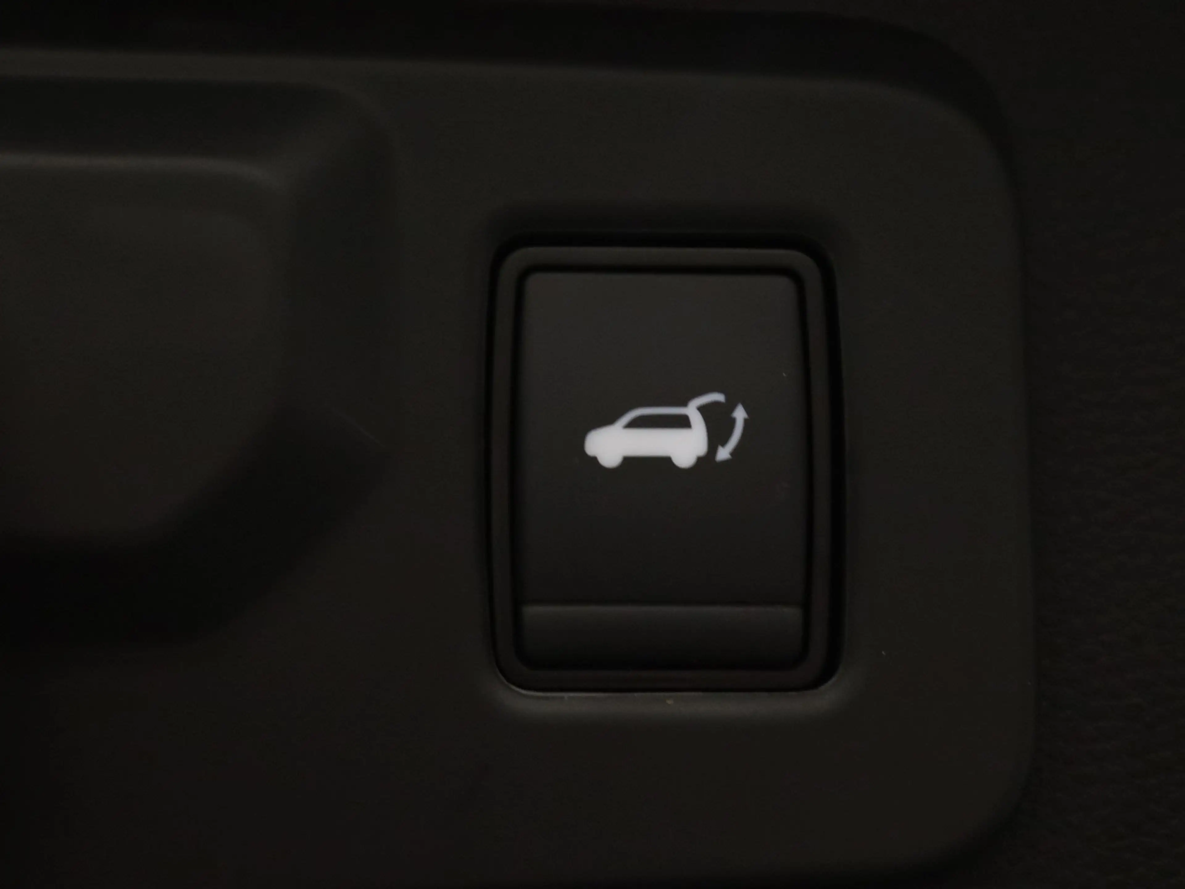 Mitsubishi Eclipse Cross Intense+ 87 kWh Apple Carplay/Android Auto | Clima — photo 39