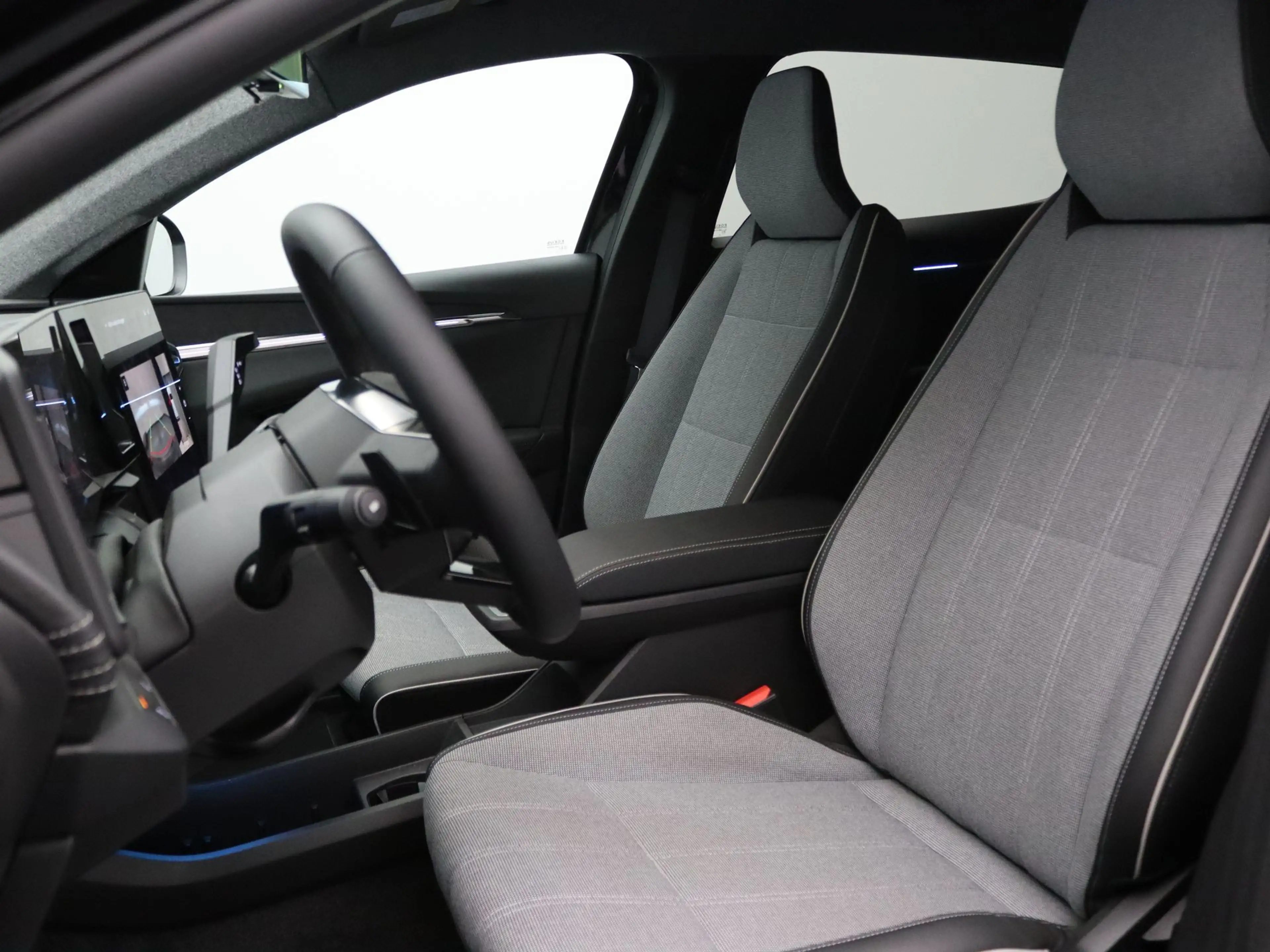 Mitsubishi Eclipse Cross Intense+ 87 kWh Apple Carplay/Android Auto | Clima — photo 4