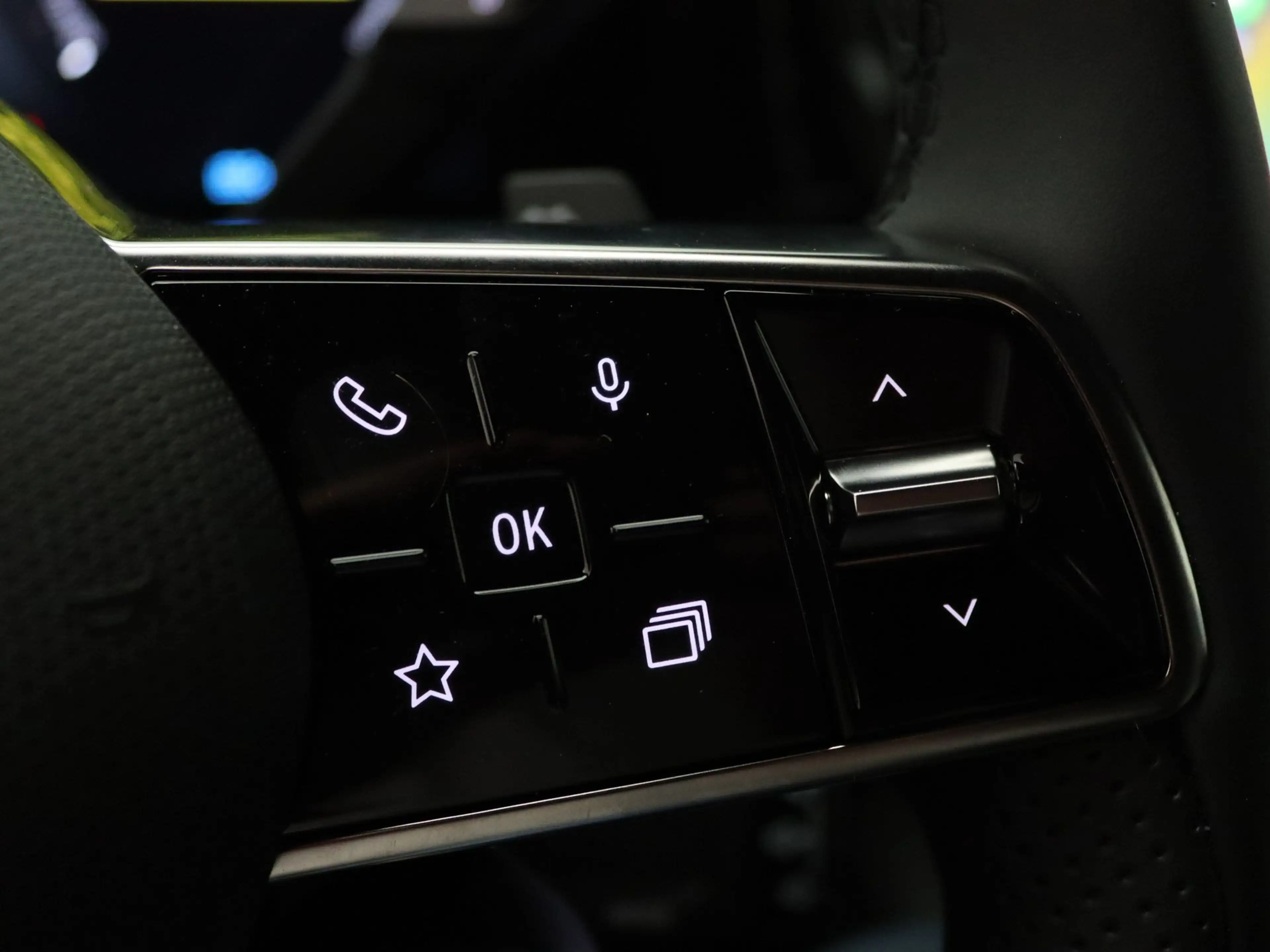 Mitsubishi Eclipse Cross Intense+ 87 kWh Apple Carplay/Android Auto | Clima — photo 13