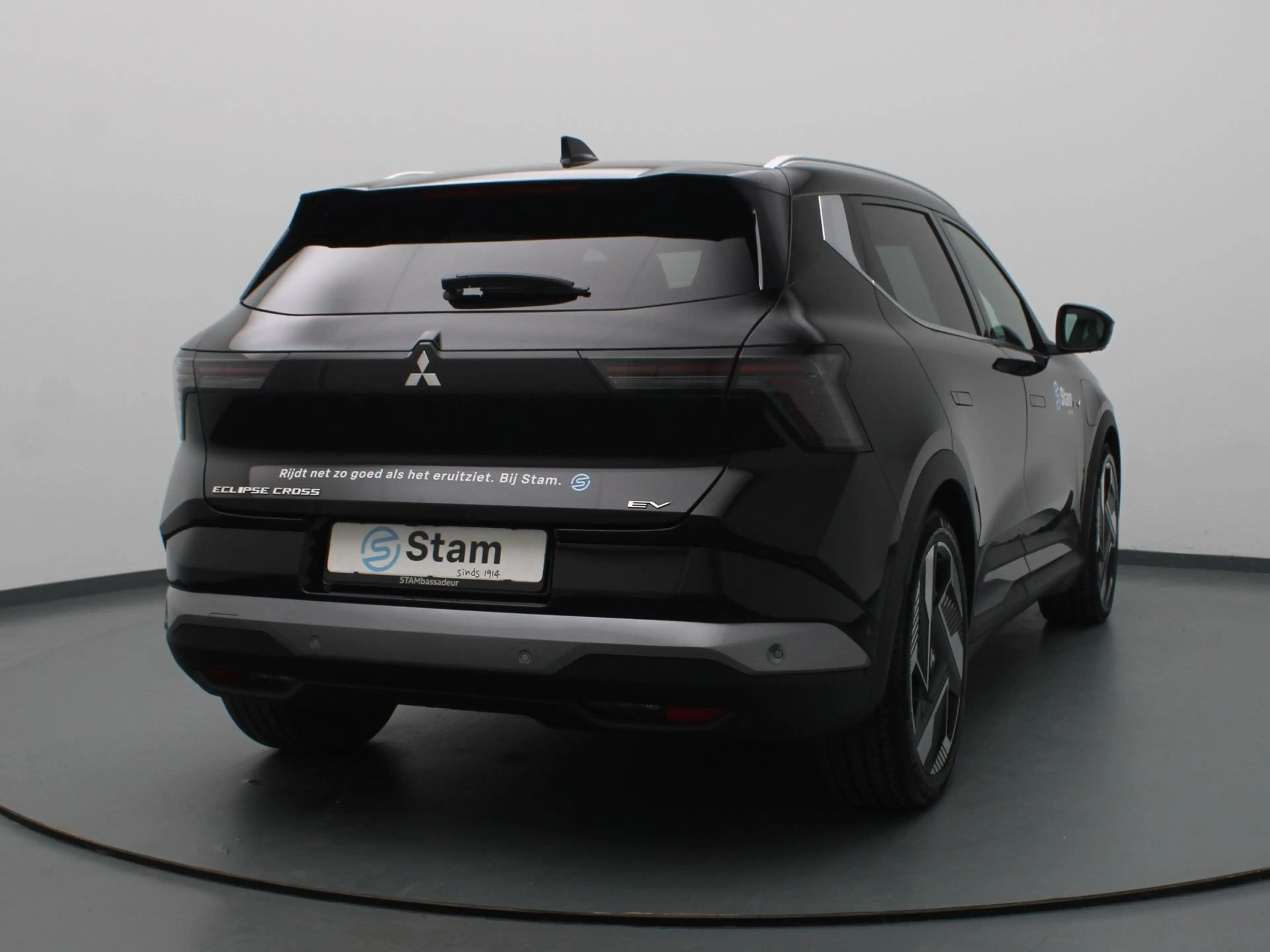 Mitsubishi Eclipse Cross Intense+ 87 kWh Apple Carplay/Android Auto | Clima — photo 18