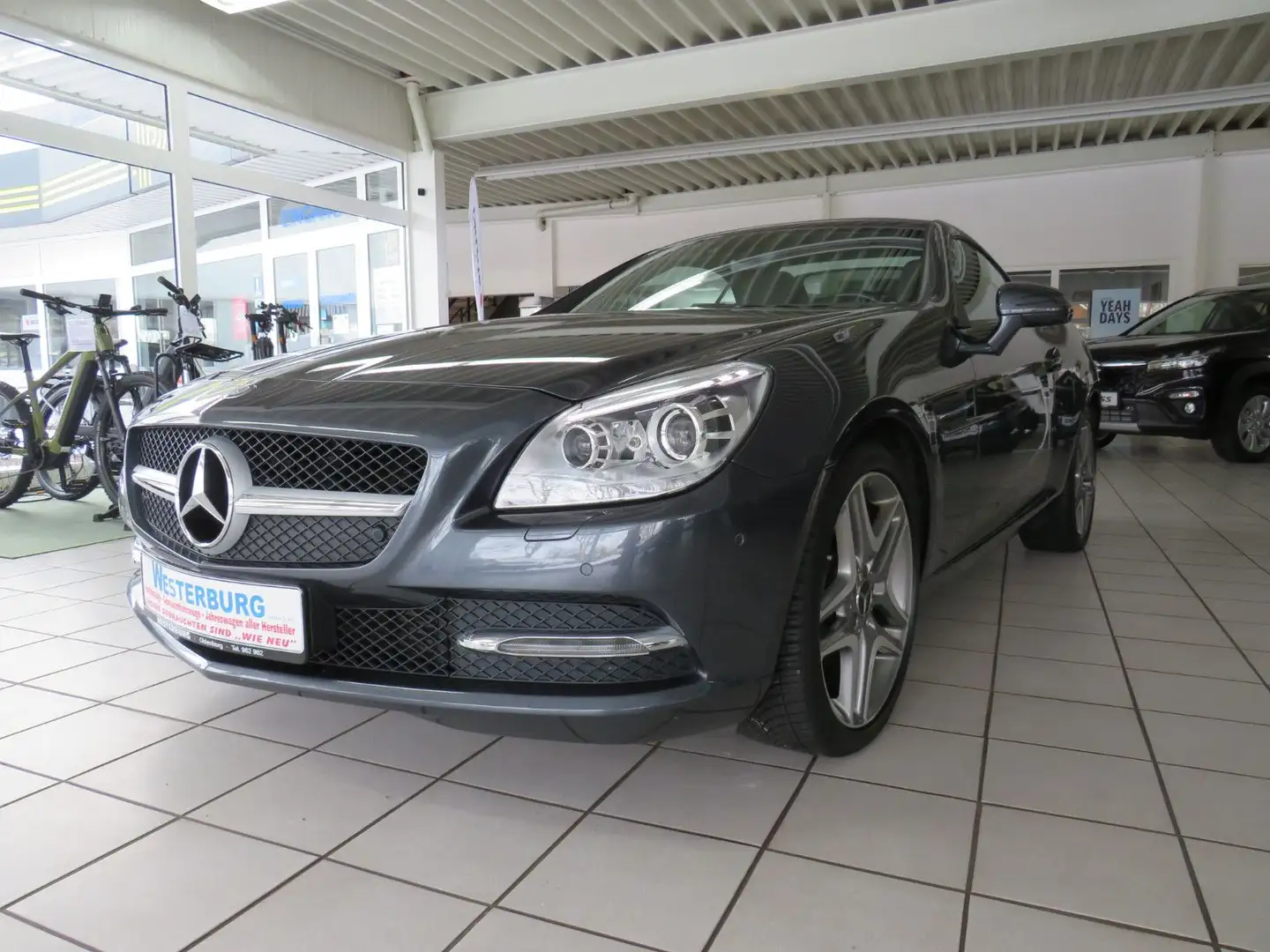 Mercedes-Benz SLK 200 Roadster Grau - 2