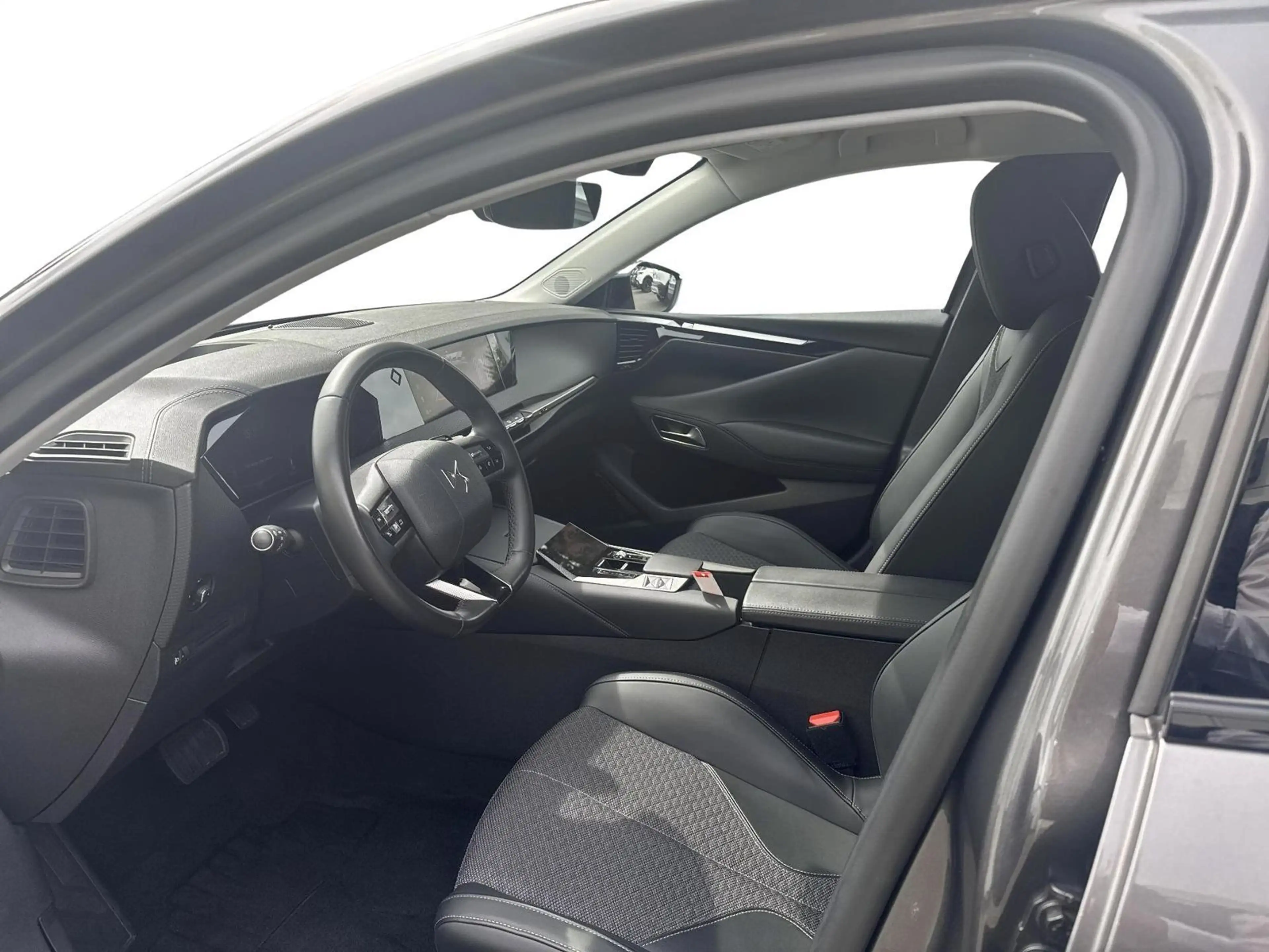 DS Automobiles DS 4 Trocadero 130PS Automatik Rückfahrkamera — photo 7