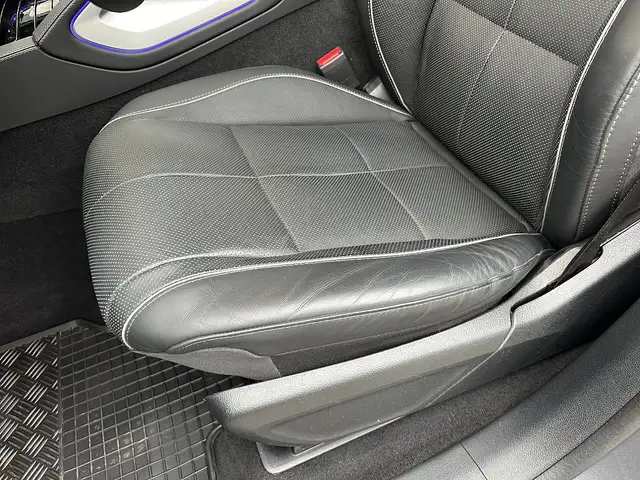 Mercedes-Benz GLE 400 e Coupé PHEV 4MATIC AMG-Line Aut. Ansicht 36