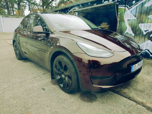 Tesla Model Y SR AHK