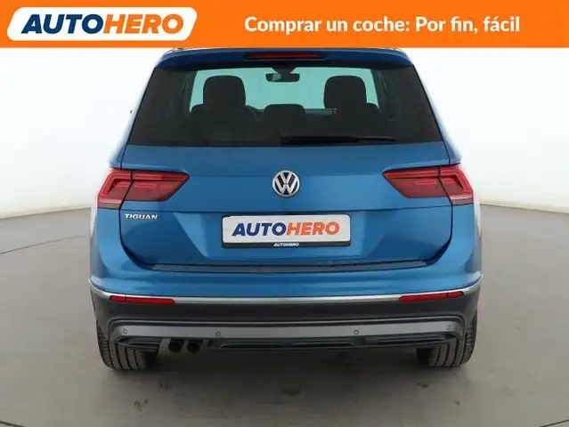 Volkswagen Tiguan view 5