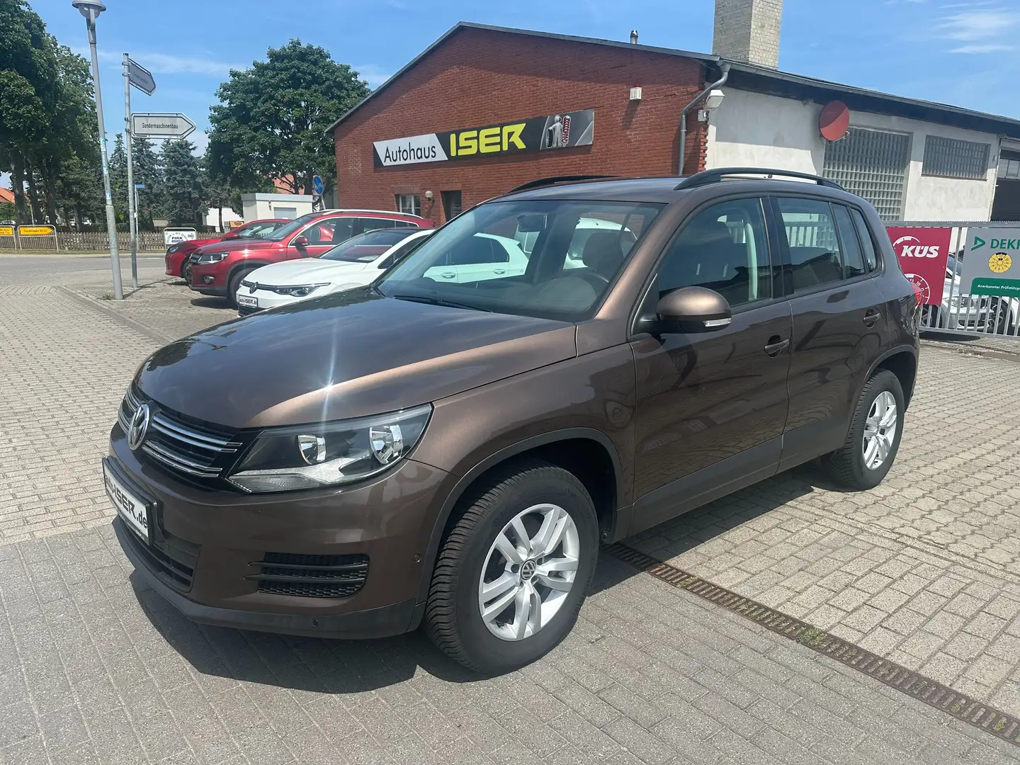 Volkswagen Tiguan Trend & Fun AHK, Klima, PDC Braun - 2