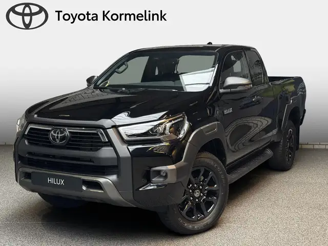 Toyota Hilux 2.8 D-4D Xtra Cab Invincible automaat Nieuw uit vo