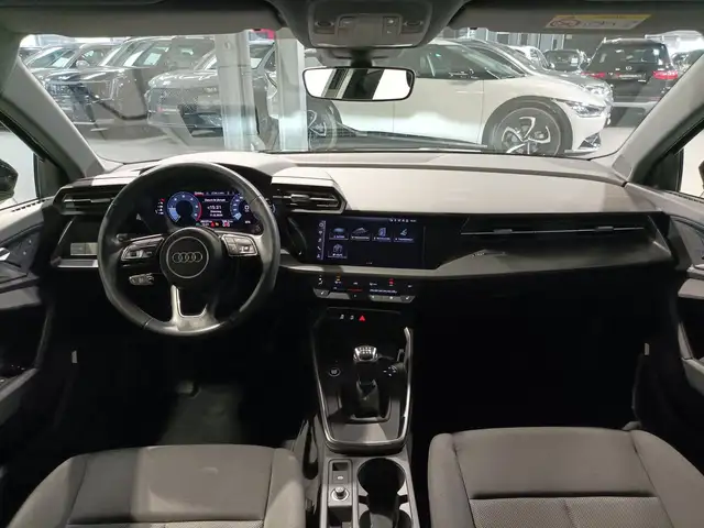 Audi A3 view 9