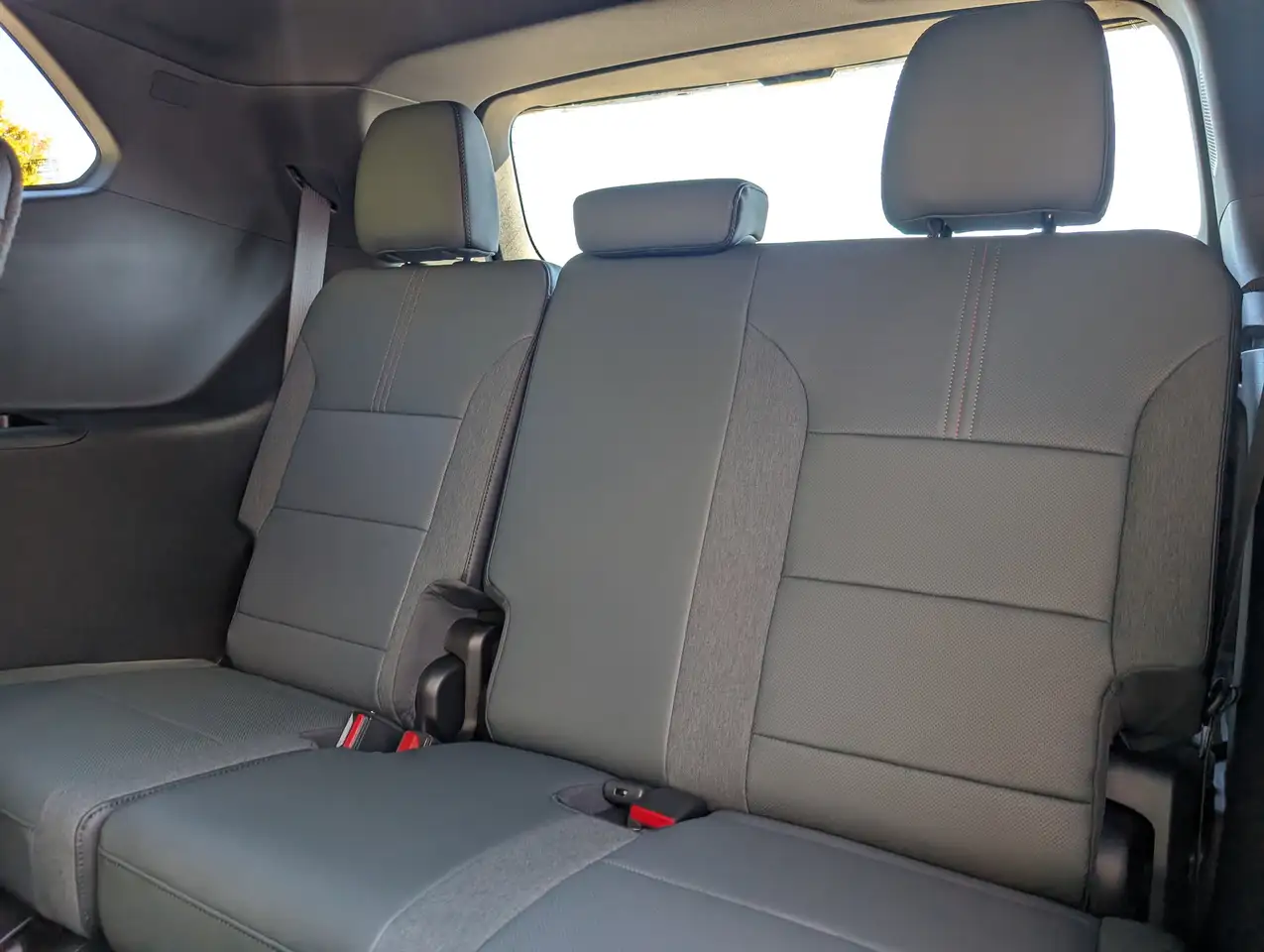 GMC Acadia снимка GMC Acadia