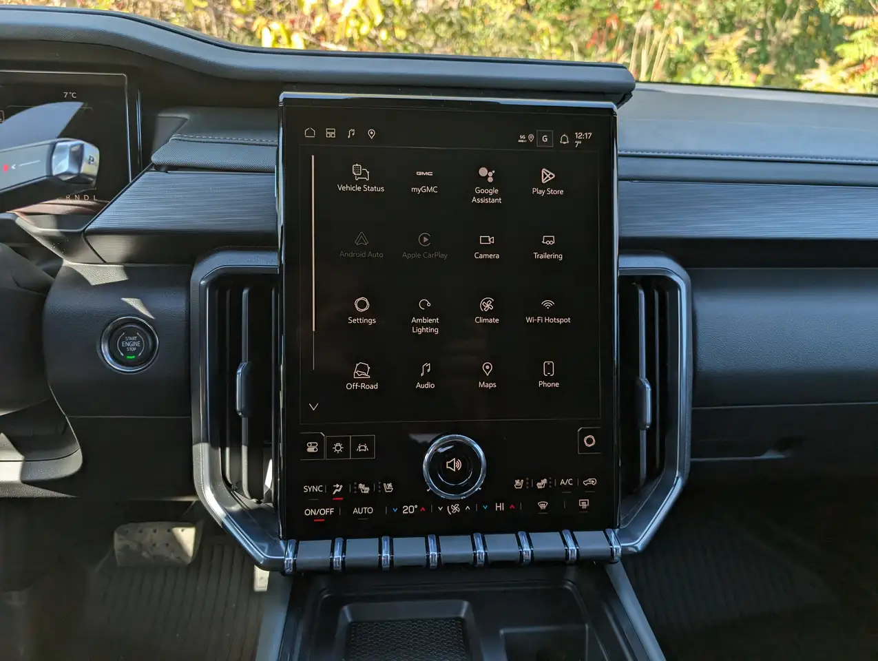 GMC Acadia снимка GMC Acadia