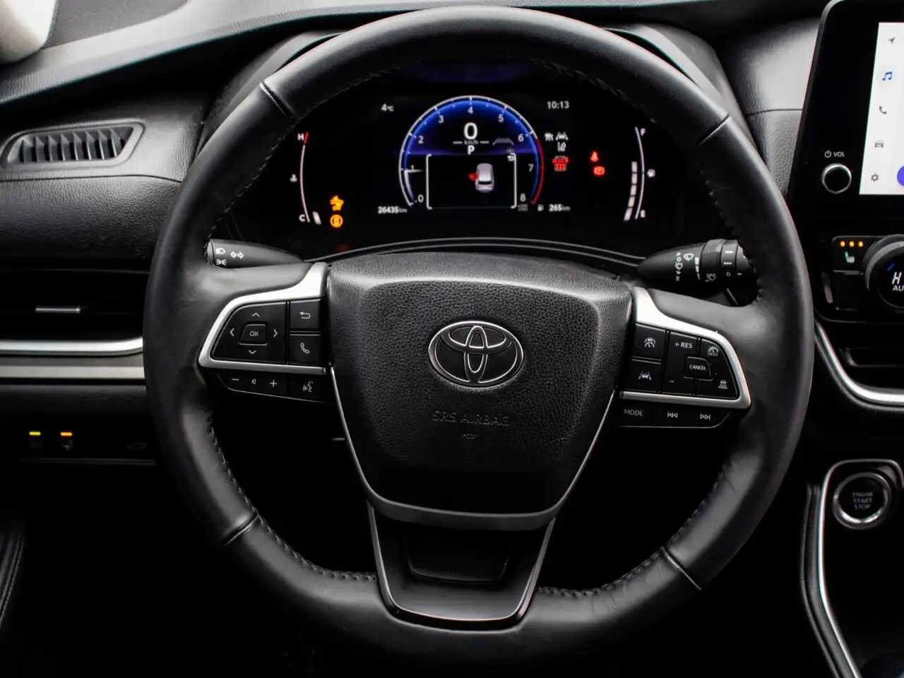 Toyota Grand Highlander снимка Toyota Grand Highlander