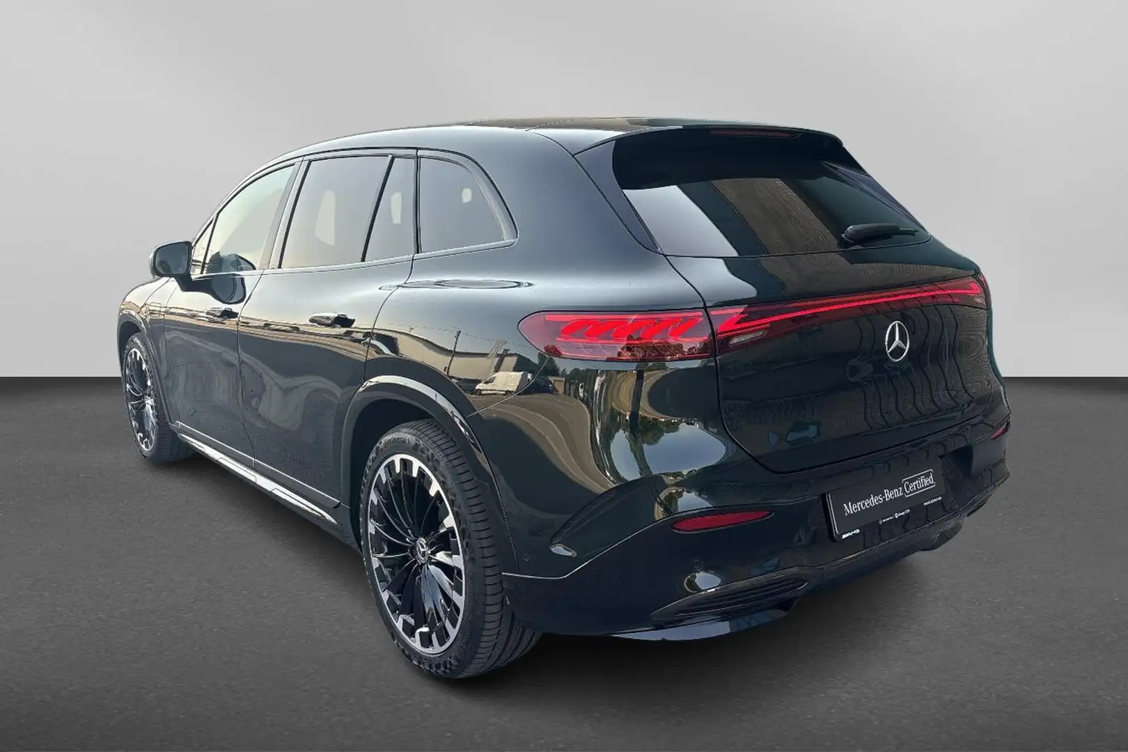 Mercedes-Benz EQS SUV 580 4MATIC AMG Line Grün - 2
