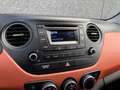 Hyundai i10 1.2i & World Cup Edition Led 15'' Pdc Cruise Airco Rouge - thumbnail 16
