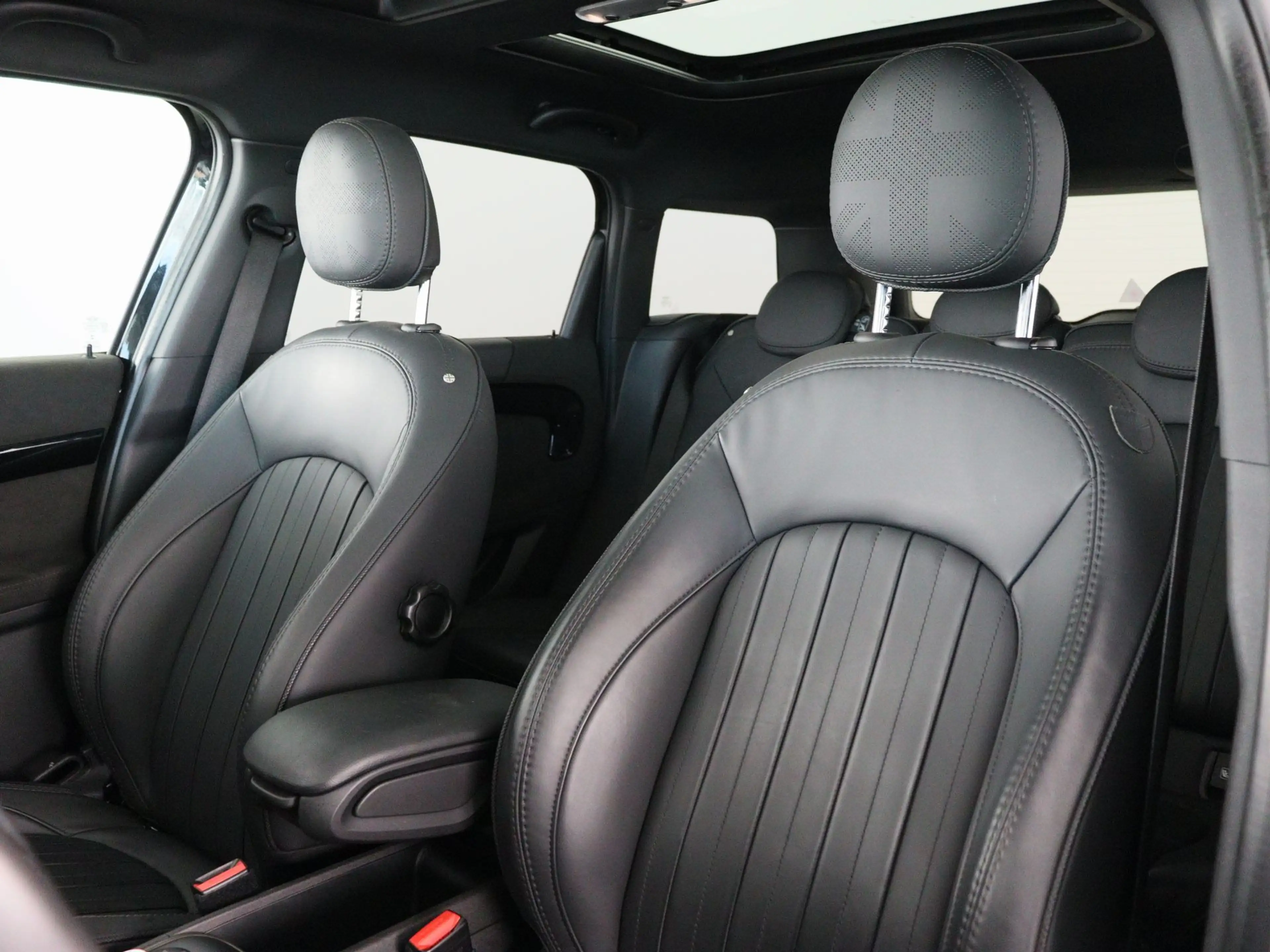 MINI Cooper SE Countryman ALL4 Classic Accu conditie 99% — photo 7