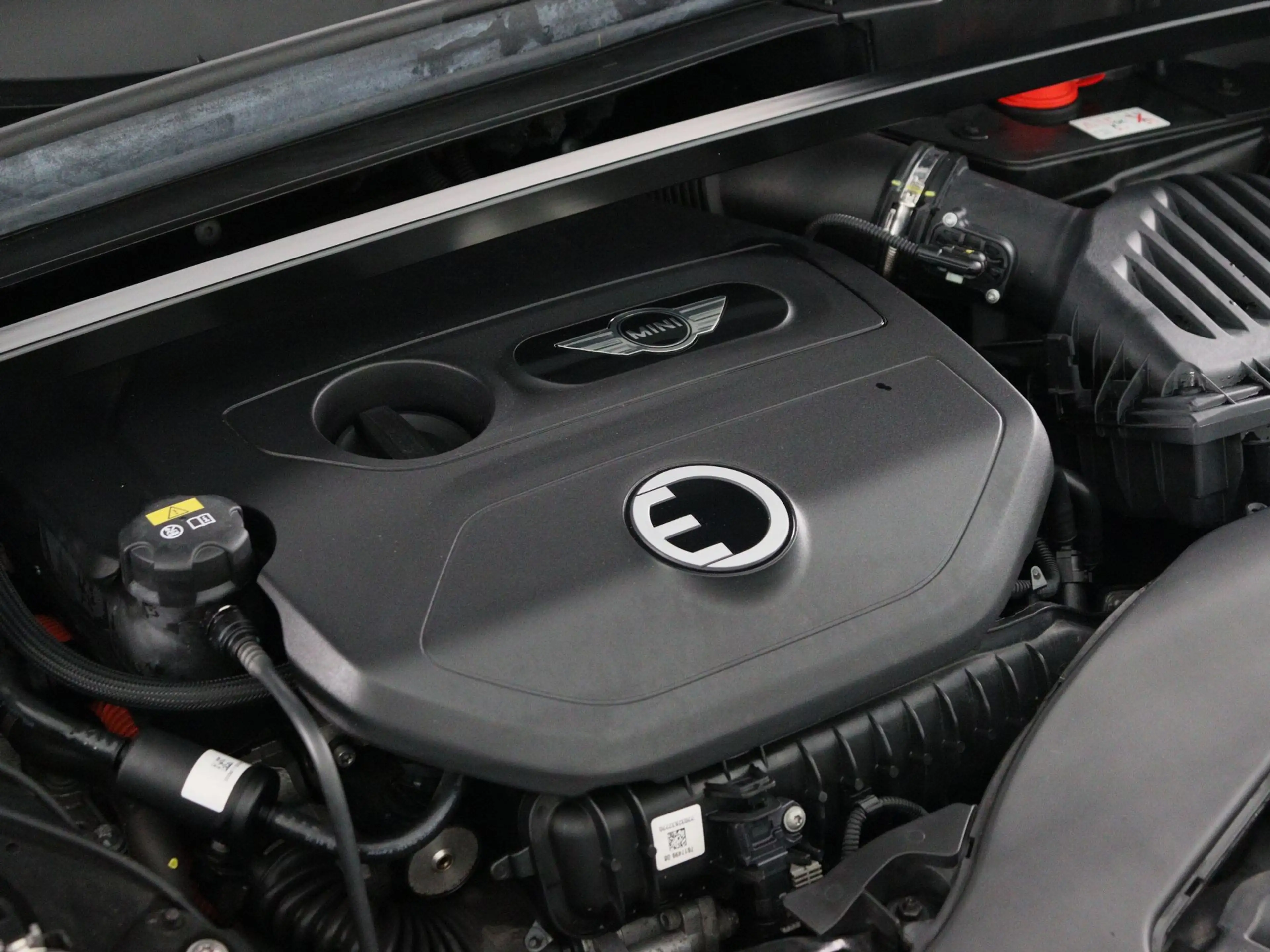 MINI Cooper SE Countryman ALL4 Classic Accu conditie 99% — photo 6